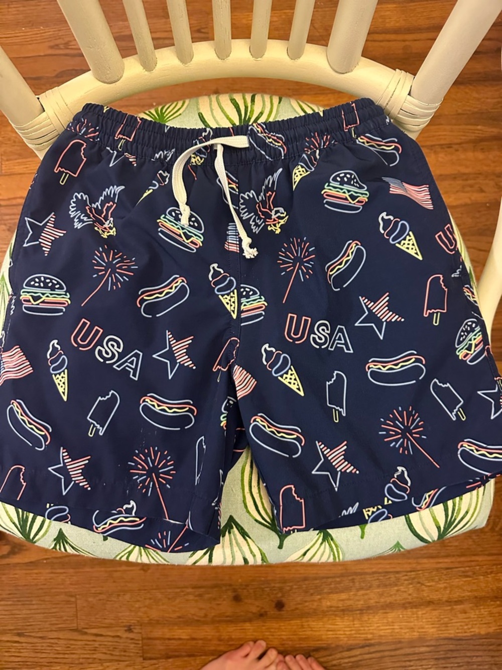 CHUBBIES -Boys Y sz Small USA Print Swim Shorts